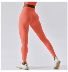 Lightweight women’s leggings for movement