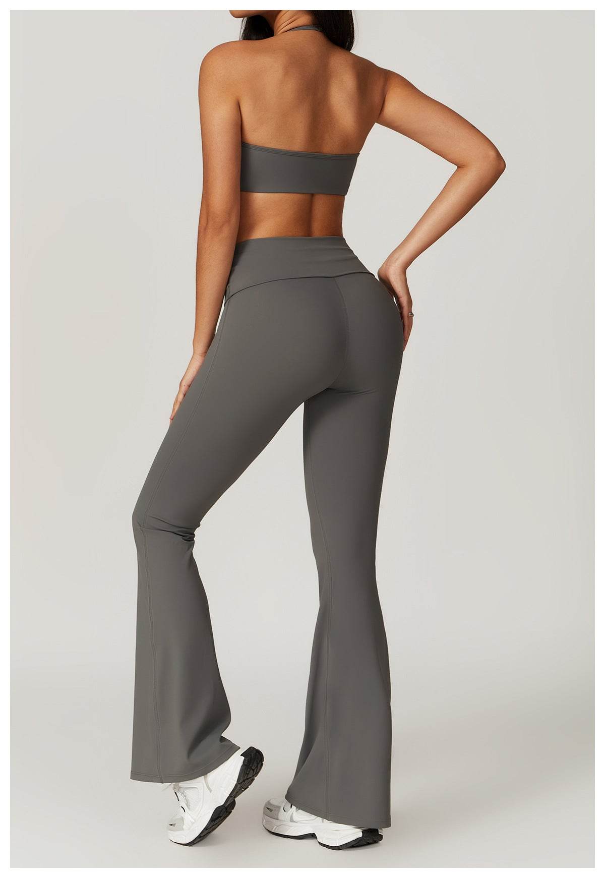 Soft grey workout set for a comfortable fitness session - LANIZI