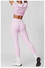 Soft and stretchy women's workout set for a flattering fit - LANIZI