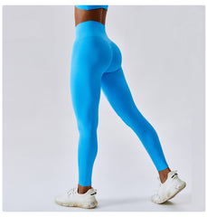Lightweight women’s leggings for movement