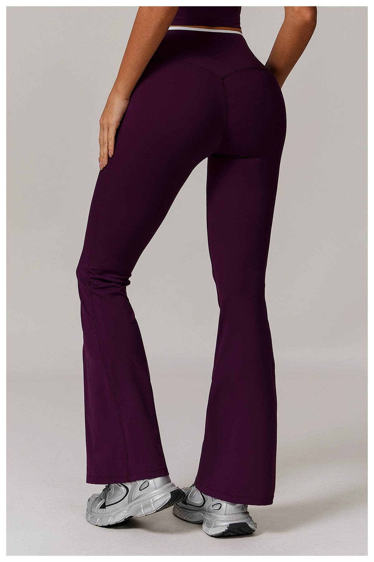 Stretchy flare leggings for pilates and yoga - LANIZI