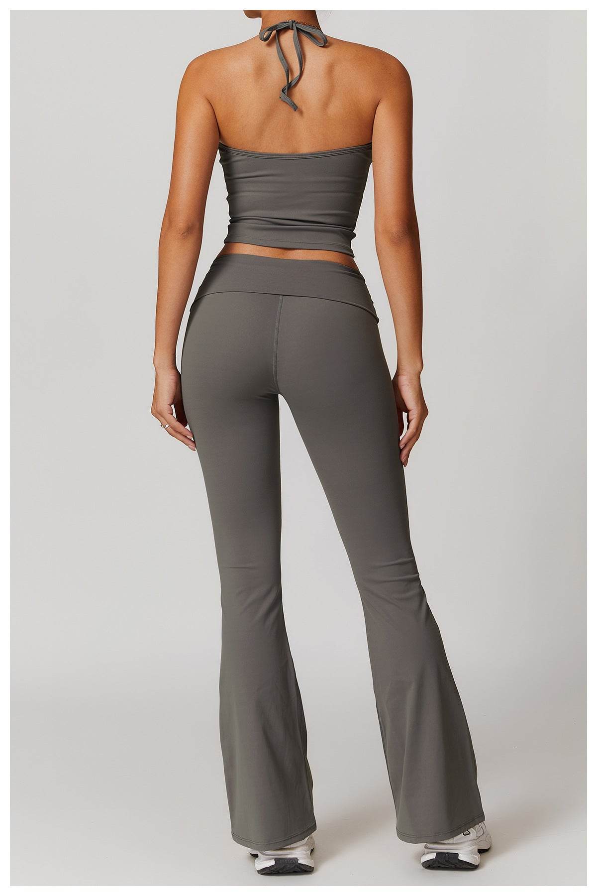 Trendy dark green workout set for an active lifestyle - LANIZI