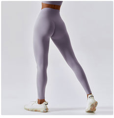 Lightweight women’s leggings for movement