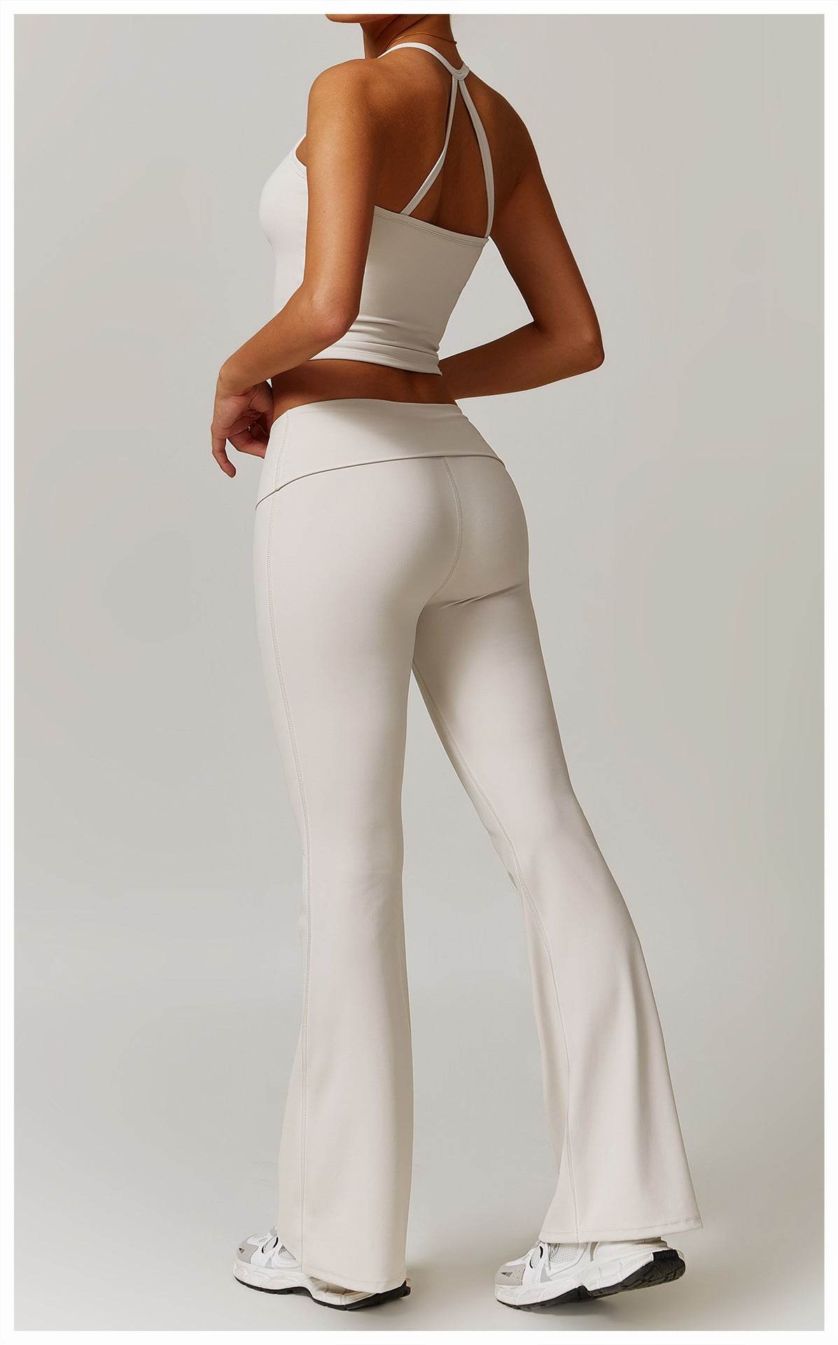 Comfortable cute workout sets for yoga and fitness routines - LANIZI