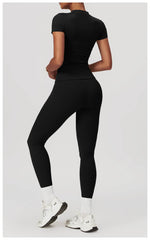 Soft and stretchy women's workout set for a flattering fit - LANIZI
