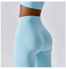 Lightweight women’s leggings for movement
