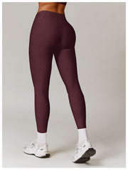 Minimalist white leggings for modern looks