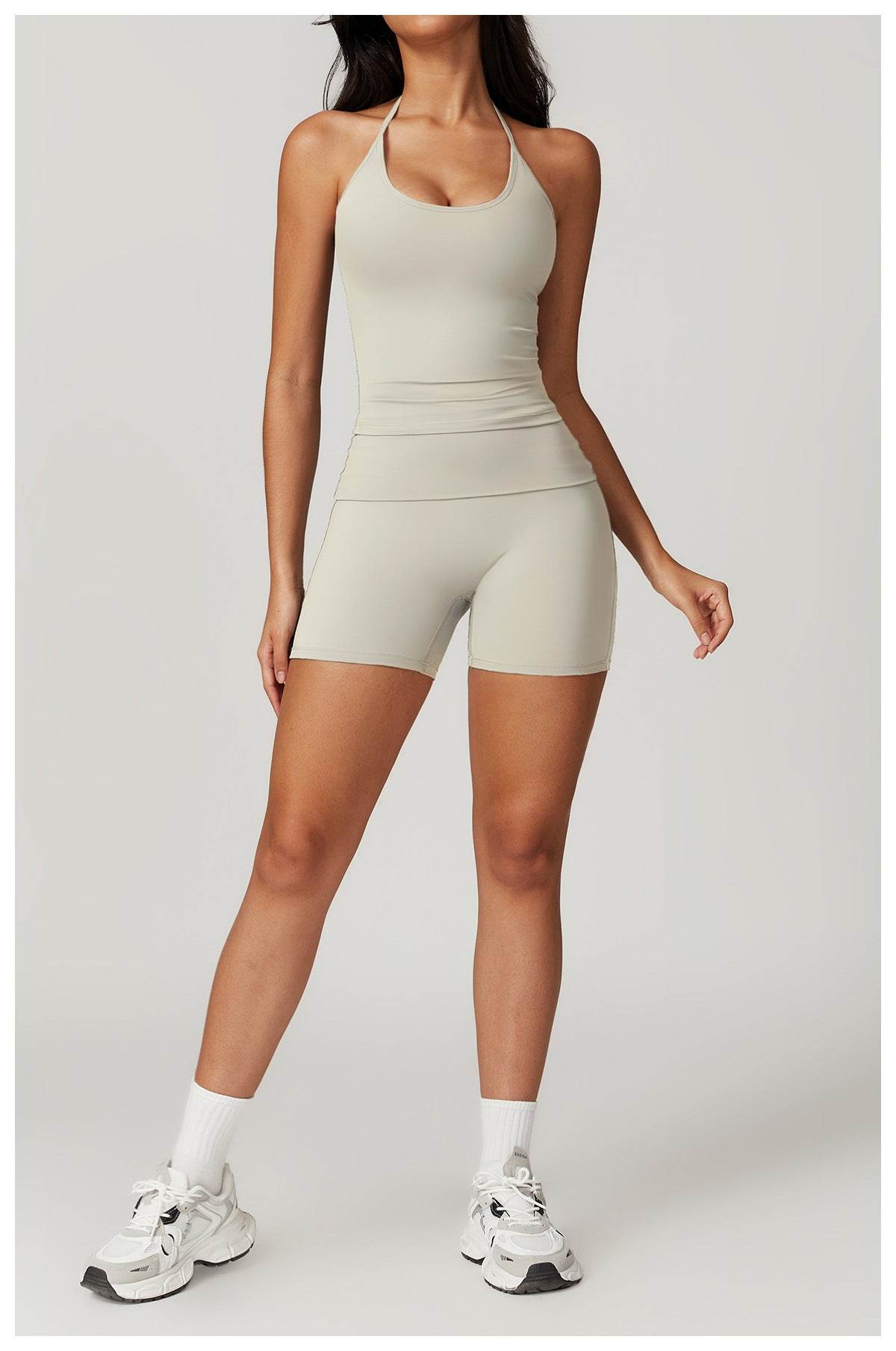 Breathable black and white workout set for maximum comfort - LANIZI
