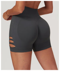 Lightweight sports shorts for full movement