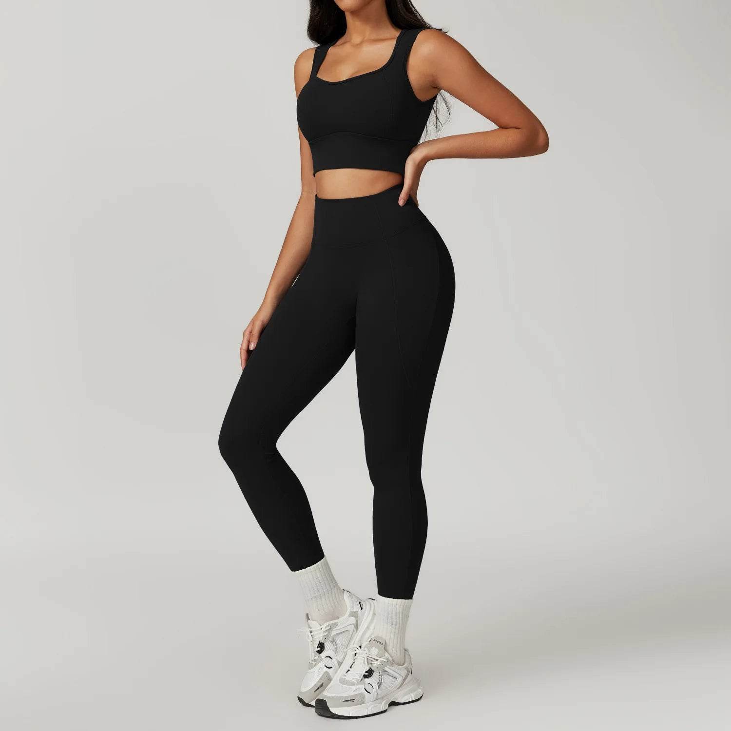 Functional and stylish yoga sets for active women - LANIZI
