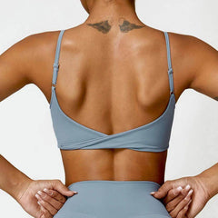 Comfortable Sports Bra: Your Go-To for Workouts - LANIZI
