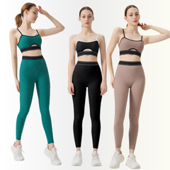 Lightweight pink fitness set for hot workouts