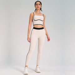 2pc Workout Set for Women – Sleek and Stretchy Fit