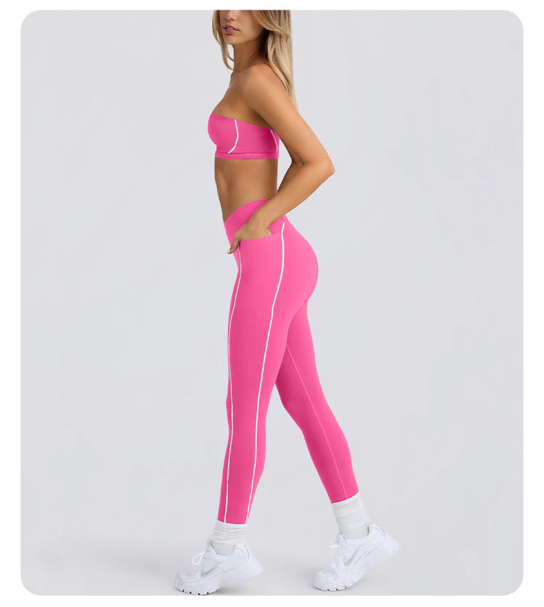 Stretchy pink yoga set for active women
