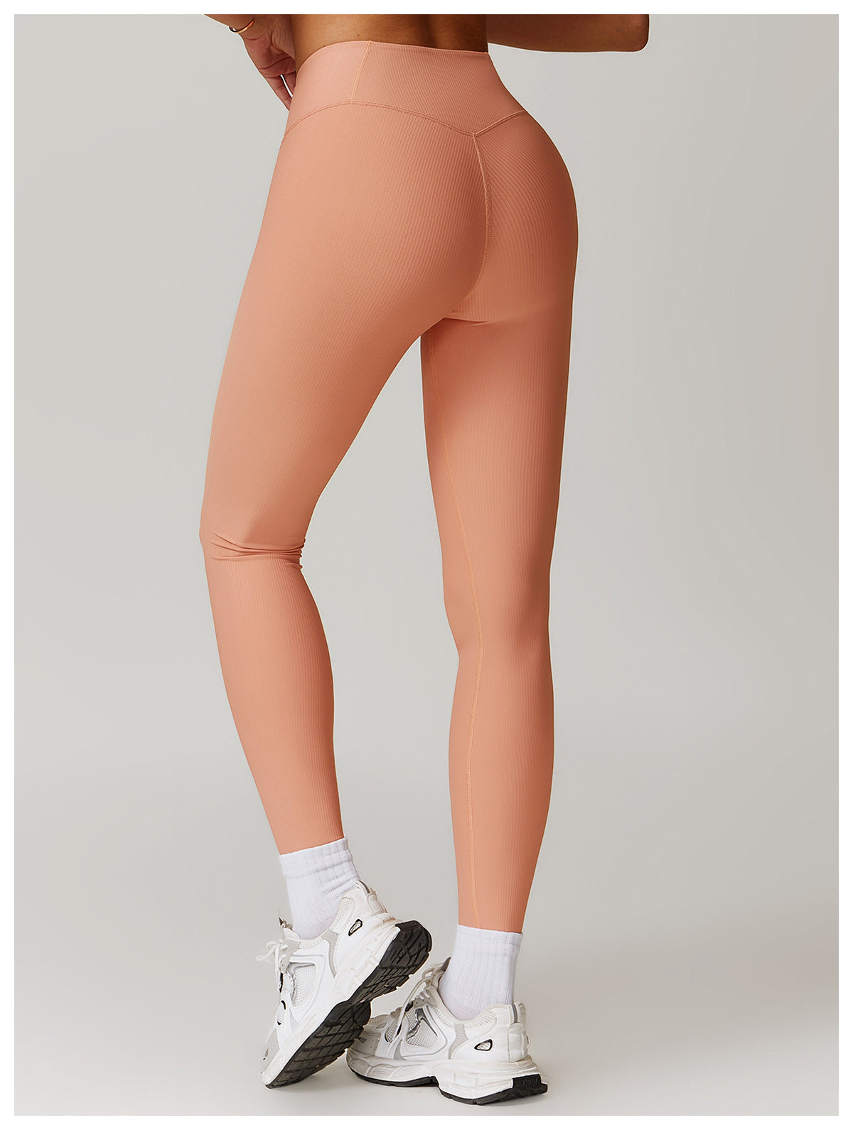 Minimalist white leggings for modern looks