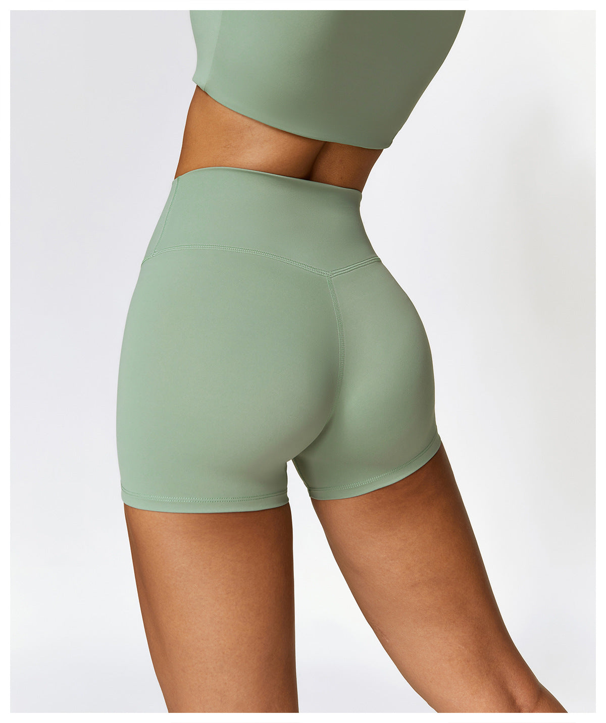 Versatile workout shorts with modern look