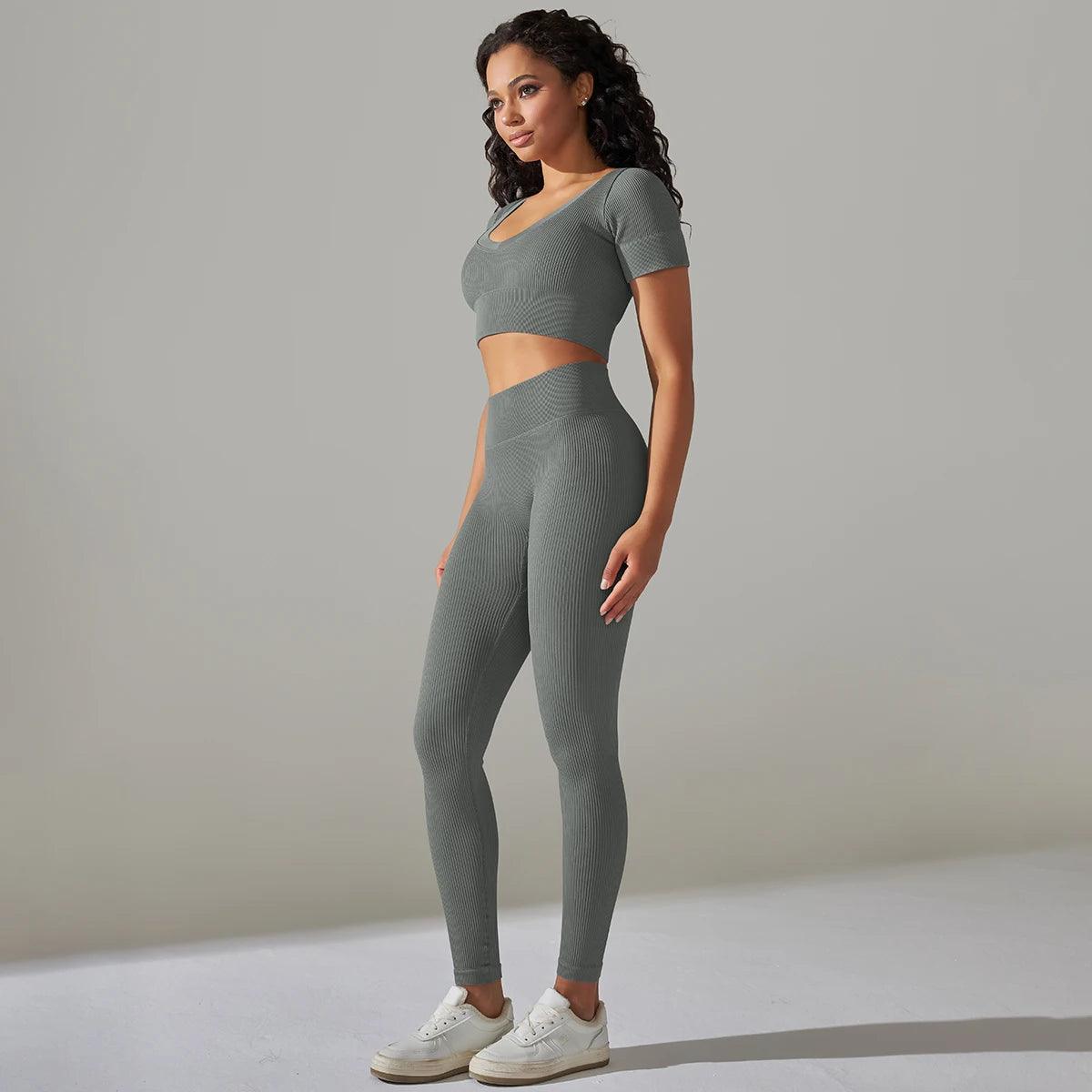 best gym clothes for women 14