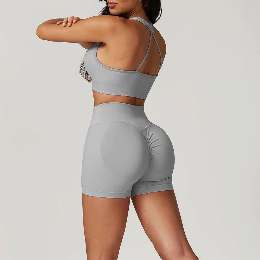 ladies fitness clothes 1